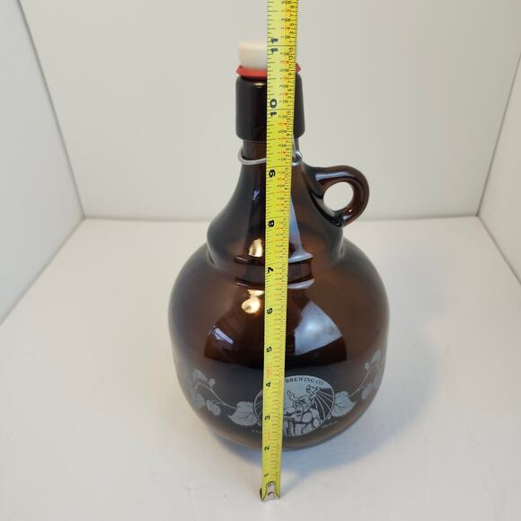 Stone Brewing Co 2 Liter Growler Glass Airtight Topper Brown Bottle Beer Empty - Picture 11 of 11